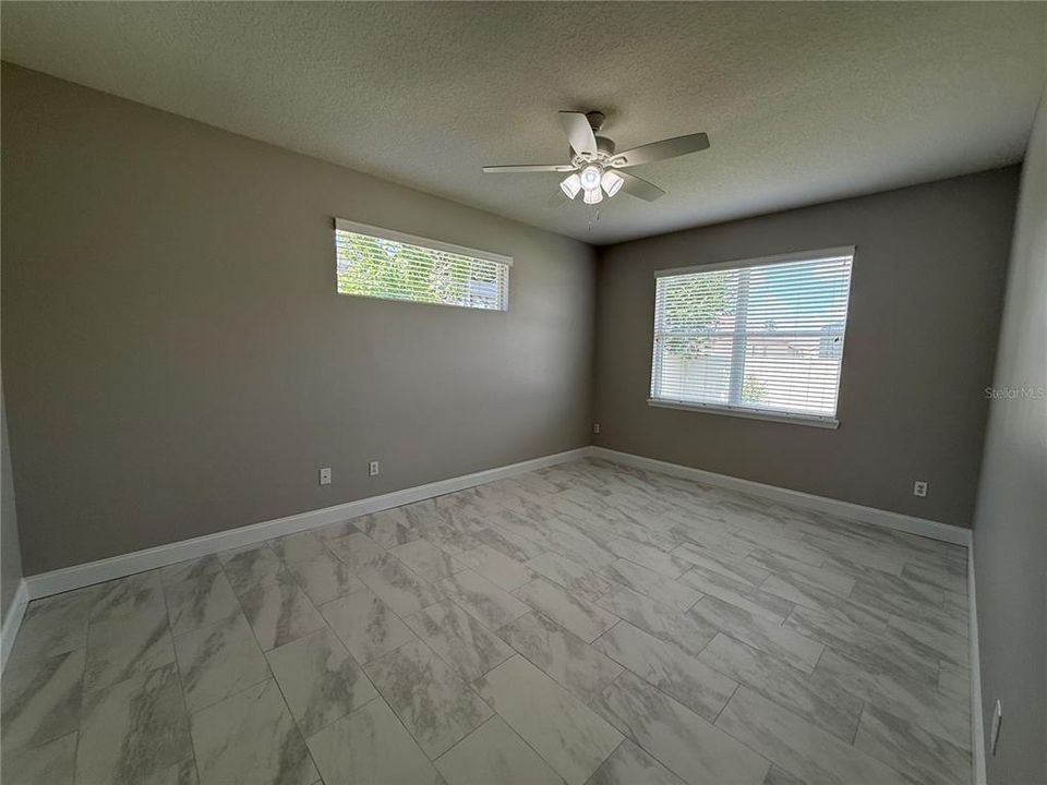 В аренду: $2,950 (4 спален, 3 ванн, 2374 Квадратных фут)