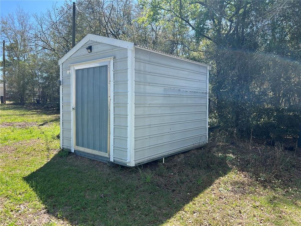 For Sale: $184,900 (3 beds, 2 baths, 1188 Square Feet)
