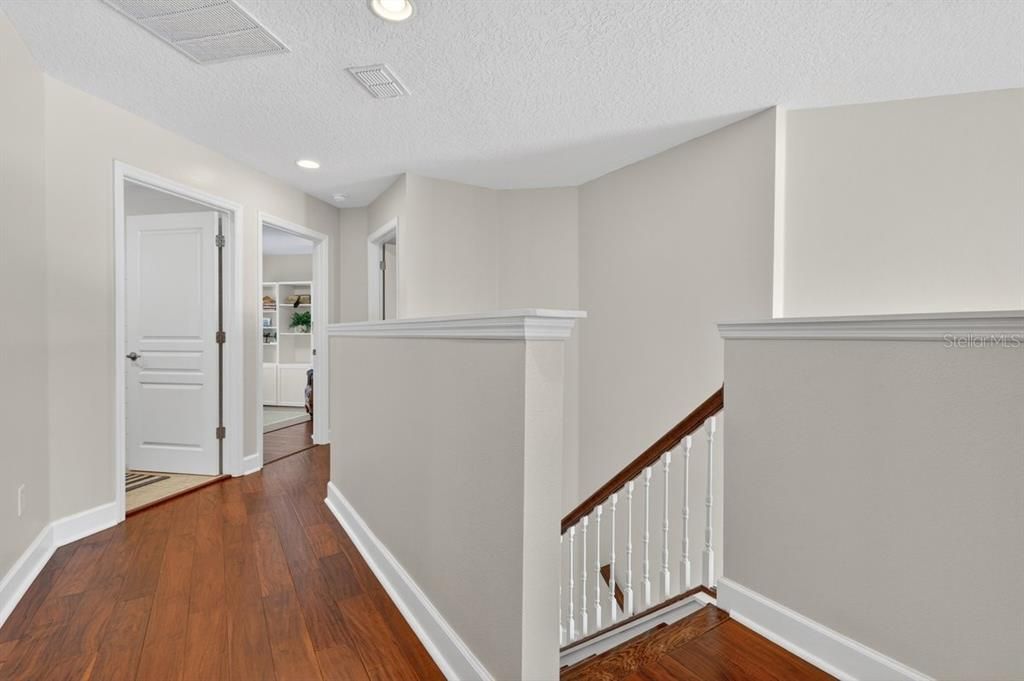 For Sale: $675,000 (5 beds, 3 baths, 2869 Square Feet)