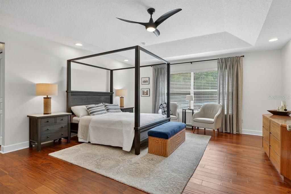 For Sale: $675,000 (5 beds, 3 baths, 2869 Square Feet)
