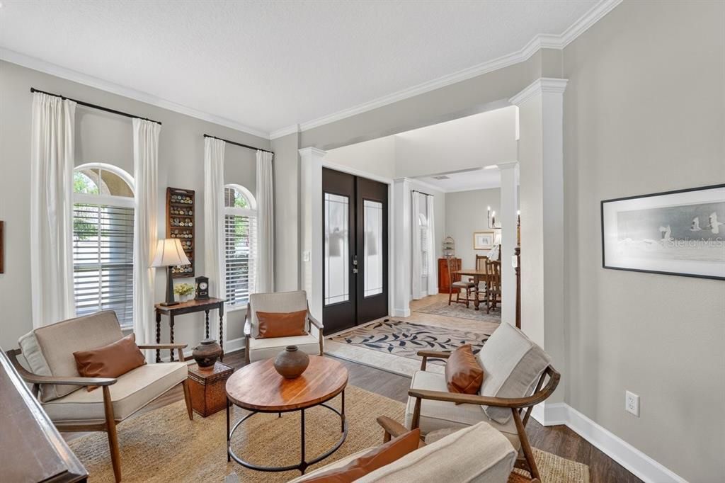 For Sale: $675,000 (5 beds, 3 baths, 2869 Square Feet)