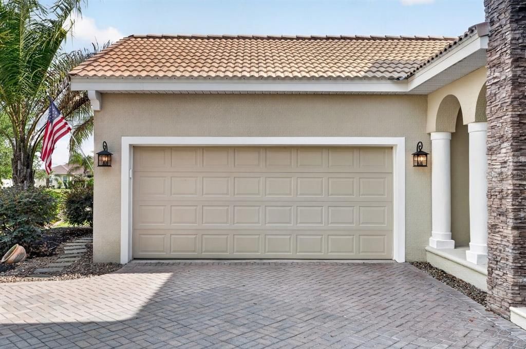For Sale: $675,000 (5 beds, 3 baths, 2869 Square Feet)