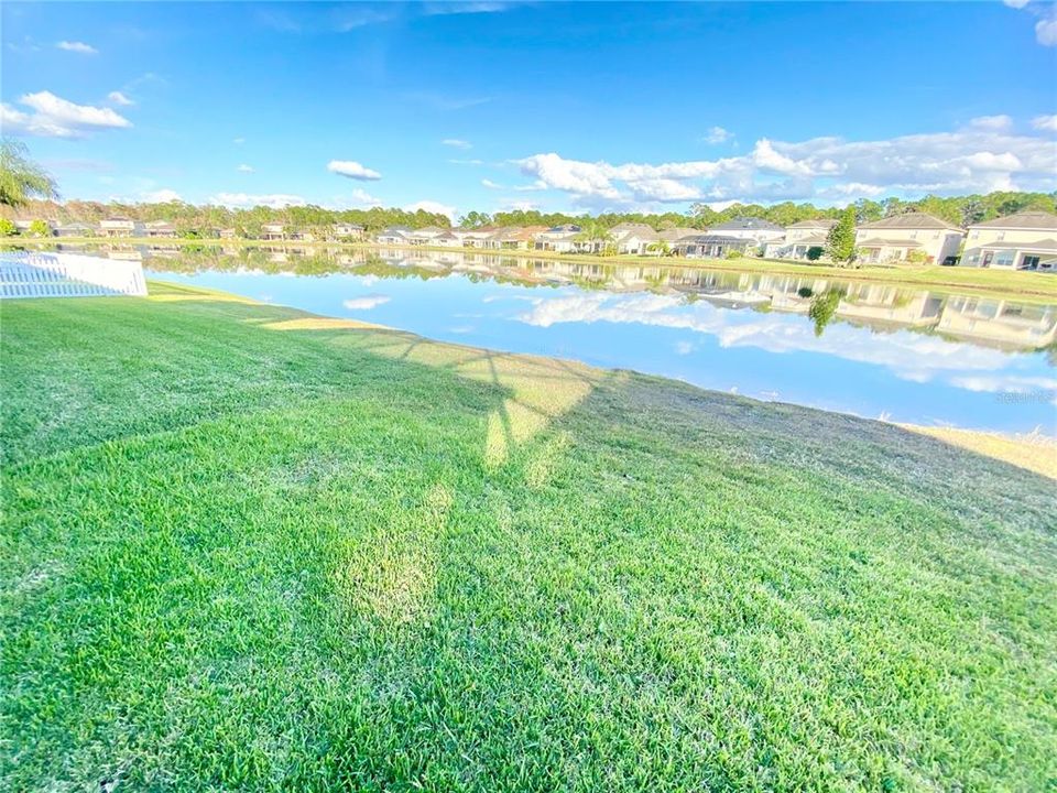 For Rent: $3,000 (5 beds, 3 baths, 2723 Square Feet)