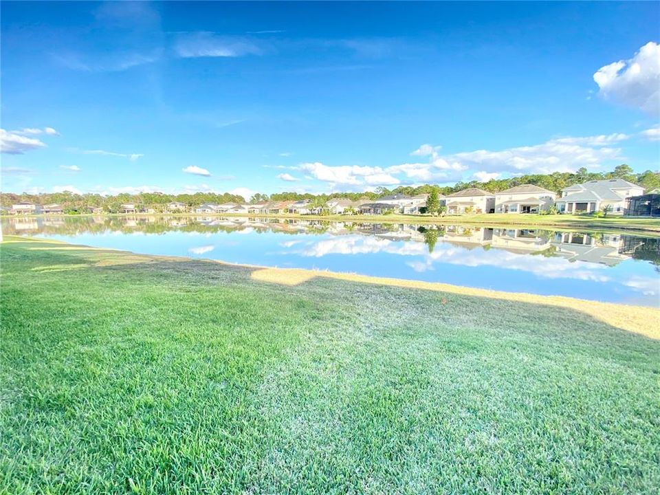For Rent: $3,000 (5 beds, 3 baths, 2723 Square Feet)