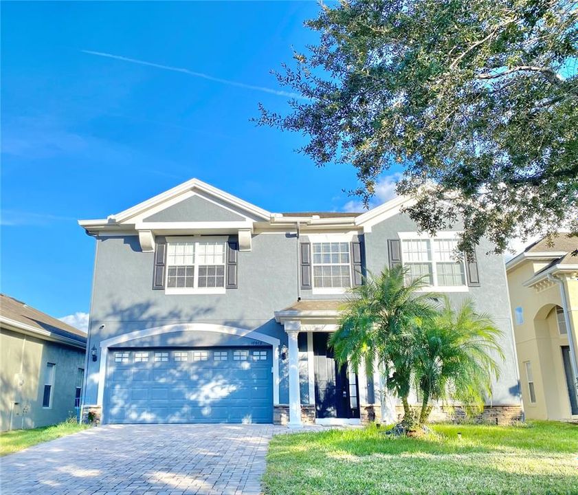 For Rent: $3,000 (5 beds, 3 baths, 2723 Square Feet)