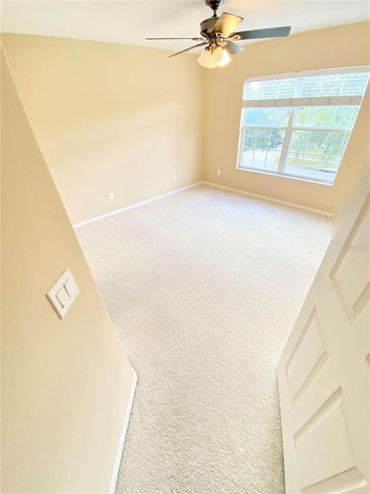 For Rent: $3,000 (5 beds, 3 baths, 2723 Square Feet)