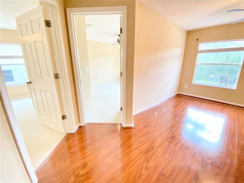 For Rent: $3,000 (5 beds, 3 baths, 2723 Square Feet)