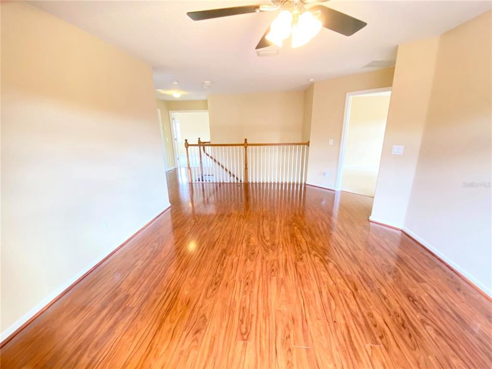For Rent: $3,000 (5 beds, 3 baths, 2723 Square Feet)