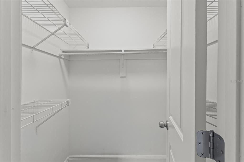For Sale: $329,000 (3 beds, 2 baths, 1116 Square Feet)