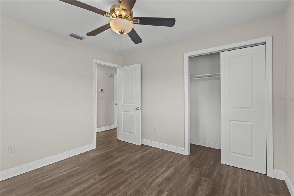 For Sale: $329,000 (3 beds, 2 baths, 1116 Square Feet)