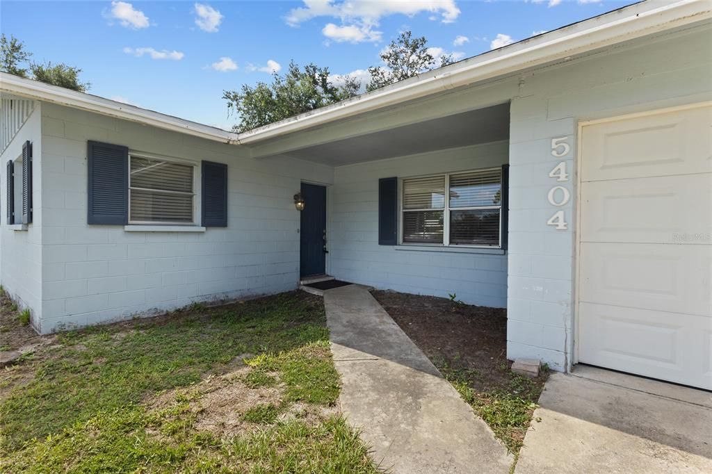 For Sale: $329,000 (3 beds, 2 baths, 1116 Square Feet)