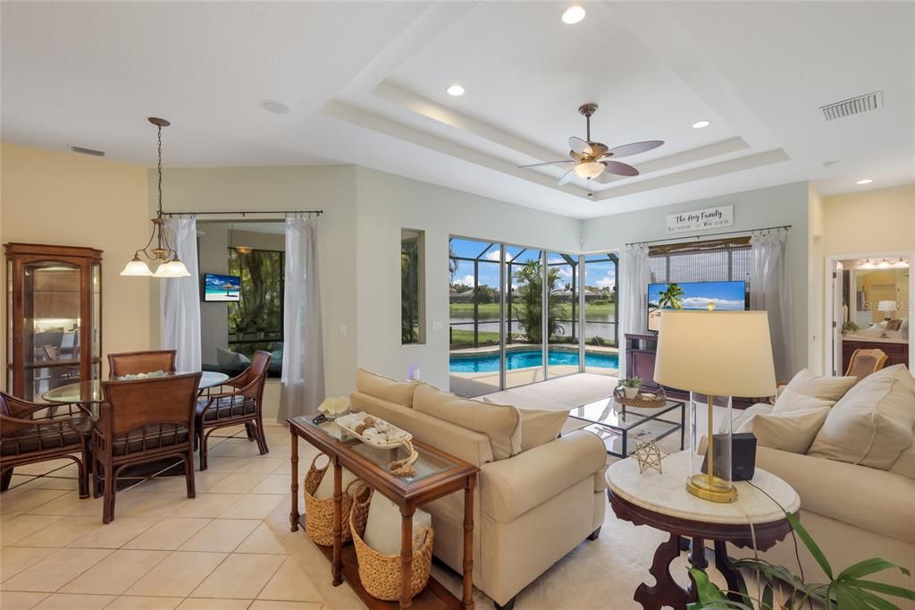 For Sale: $585,000 (4 beds, 3 baths, 2214 Square Feet)