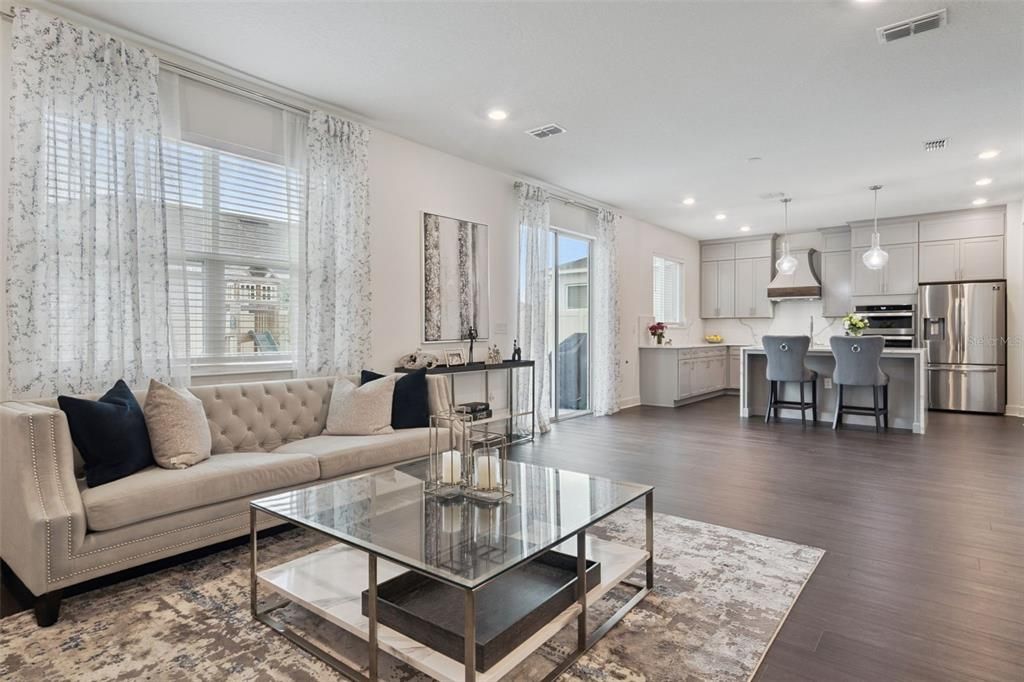For Sale: $585,000 (4 beds, 2 baths, 2995 Square Feet)