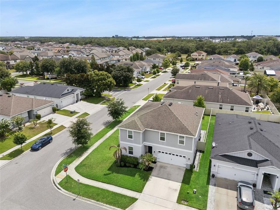 For Sale: $585,000 (4 beds, 2 baths, 2995 Square Feet)