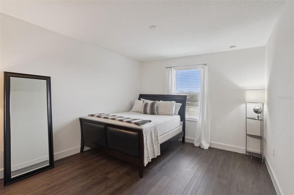 For Sale: $585,000 (4 beds, 2 baths, 2995 Square Feet)