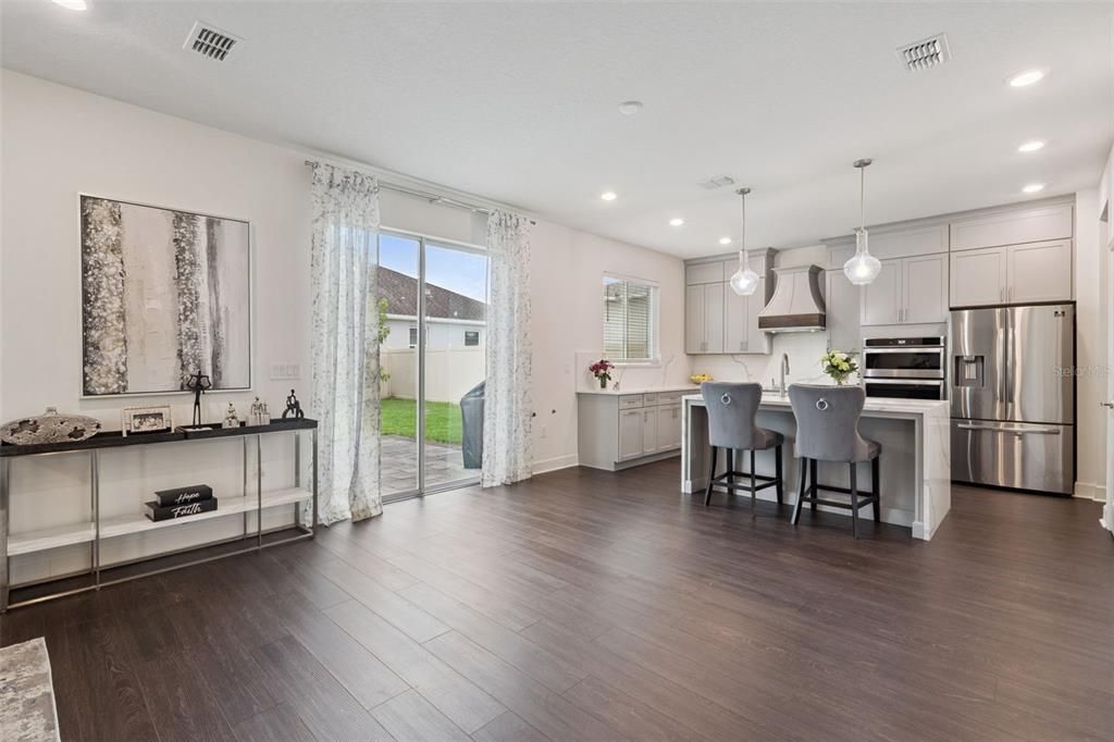 For Sale: $585,000 (4 beds, 2 baths, 2995 Square Feet)