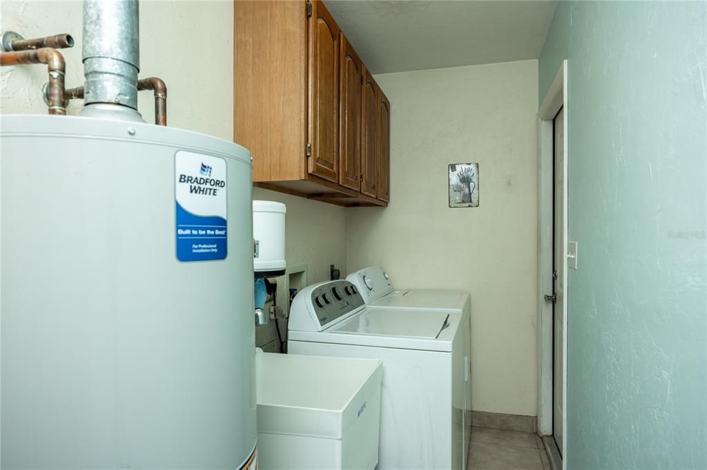 En Venta: $375,000 (3 camas, 2 baños, 1268 Pies cuadrados)