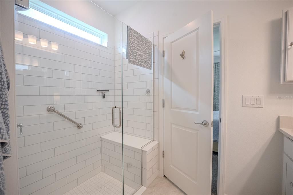 For Sale: $342,243 (3 beds, 2 baths, 1697 Square Feet)