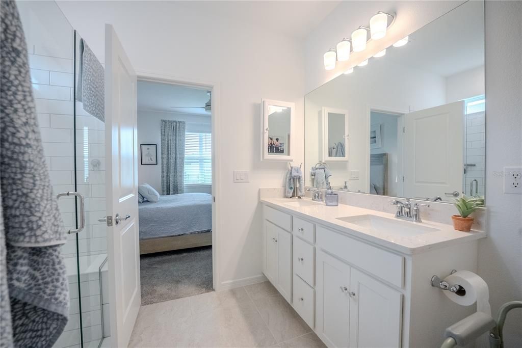 For Sale: $342,243 (3 beds, 2 baths, 1697 Square Feet)