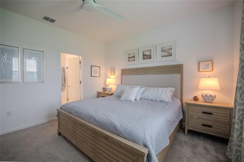 For Sale: $342,243 (3 beds, 2 baths, 1697 Square Feet)