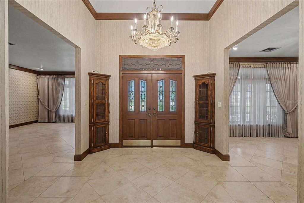 En Venta: $1,575,000 (6 camas, 5 baños, 6198 Pies cuadrados)