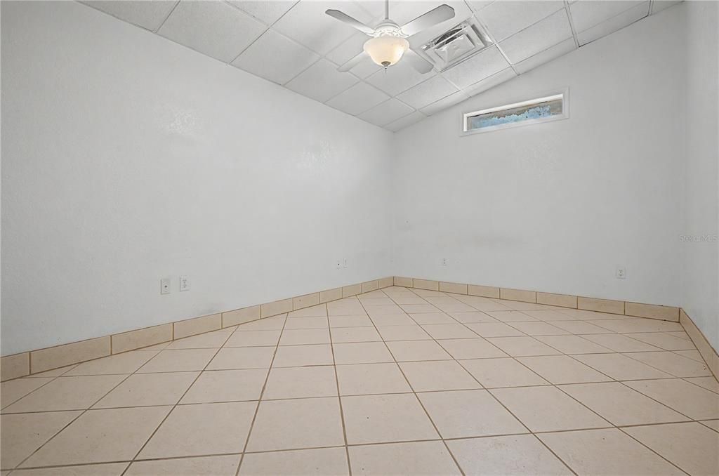 En Venta: $1,575,000 (6 camas, 5 baños, 6198 Pies cuadrados)