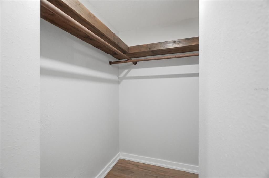 For Rent: $2,100 (2 beds, 2 baths, 960 Square Feet)
