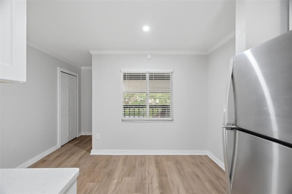 For Rent: $2,100 (2 beds, 2 baths, 960 Square Feet)