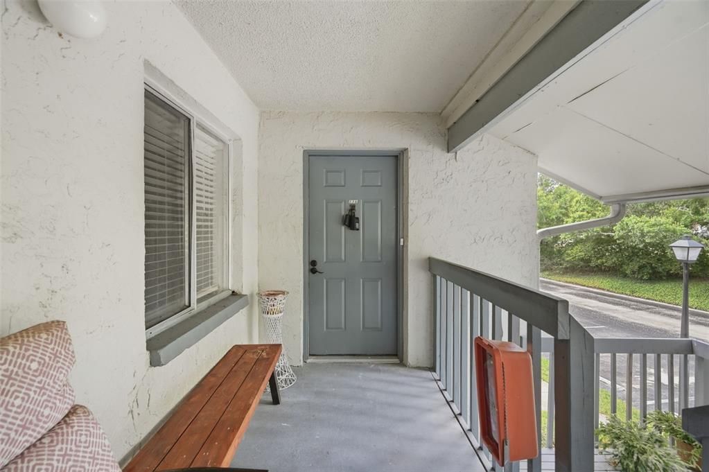For Rent: $2,100 (2 beds, 2 baths, 960 Square Feet)