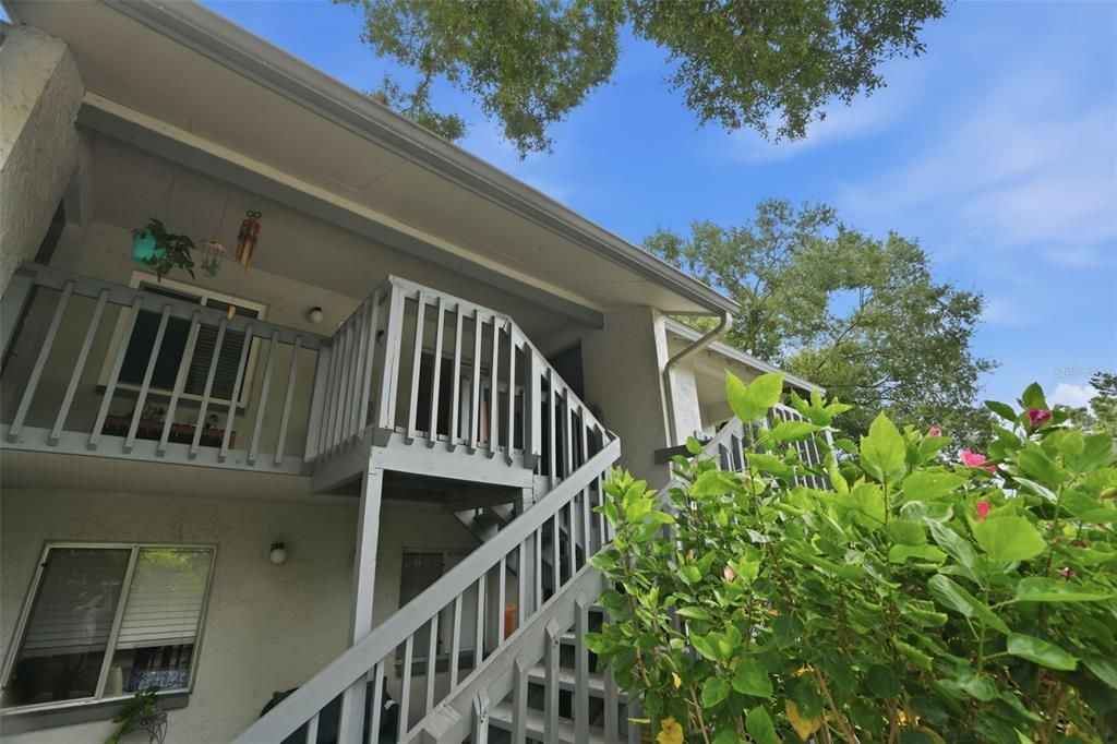 For Rent: $2,100 (2 beds, 2 baths, 960 Square Feet)