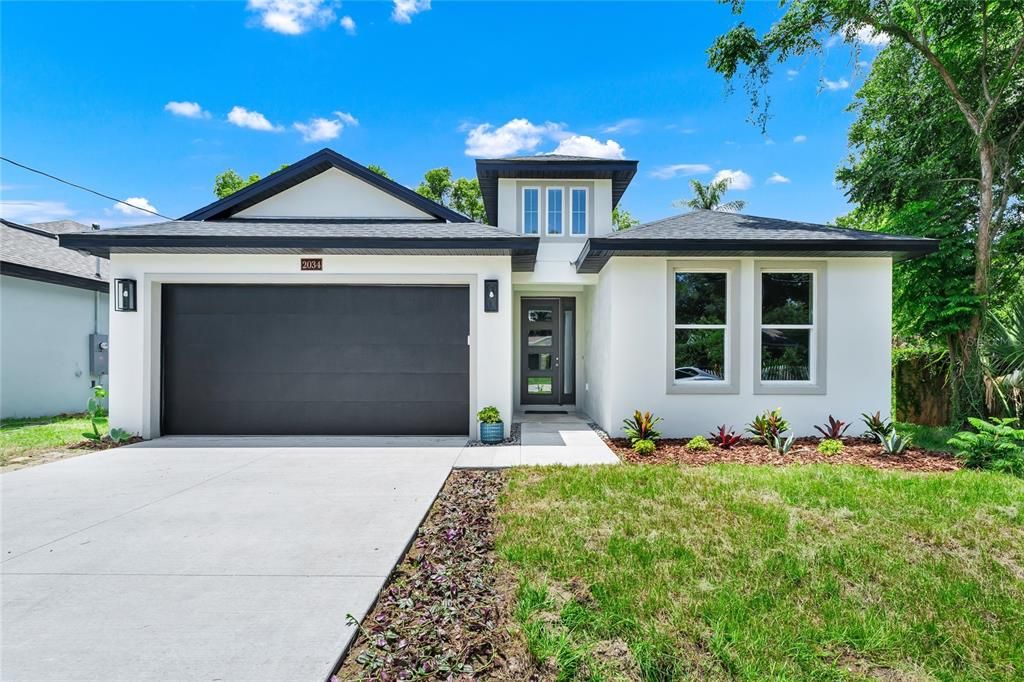 For Sale: $819,900 (4 beds, 3 baths, 2457 Square Feet)