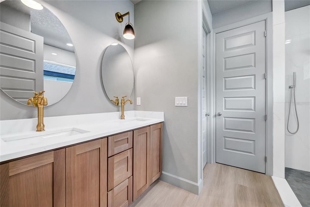 For Sale: $819,900 (4 beds, 3 baths, 2457 Square Feet)