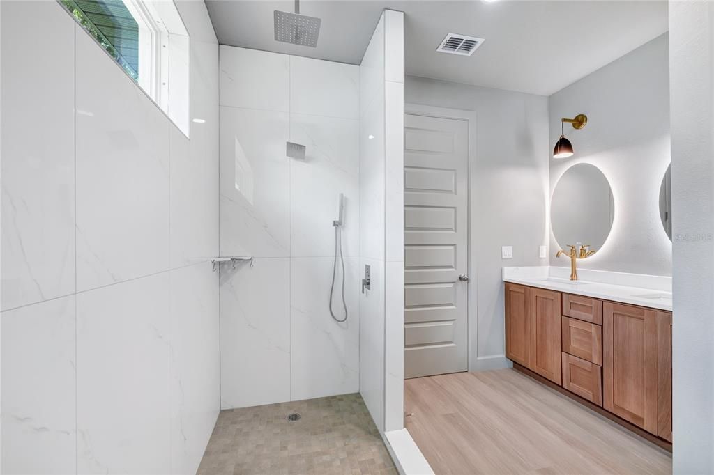For Sale: $819,900 (4 beds, 3 baths, 2457 Square Feet)