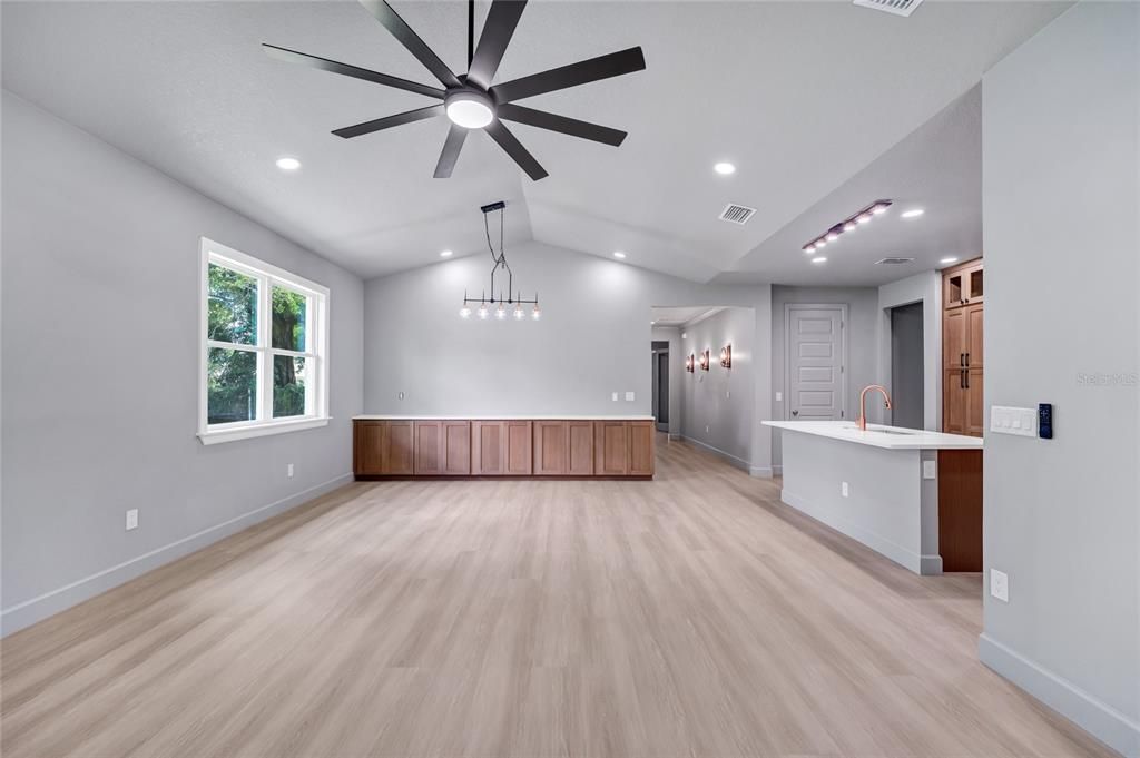 For Sale: $819,900 (4 beds, 3 baths, 2457 Square Feet)