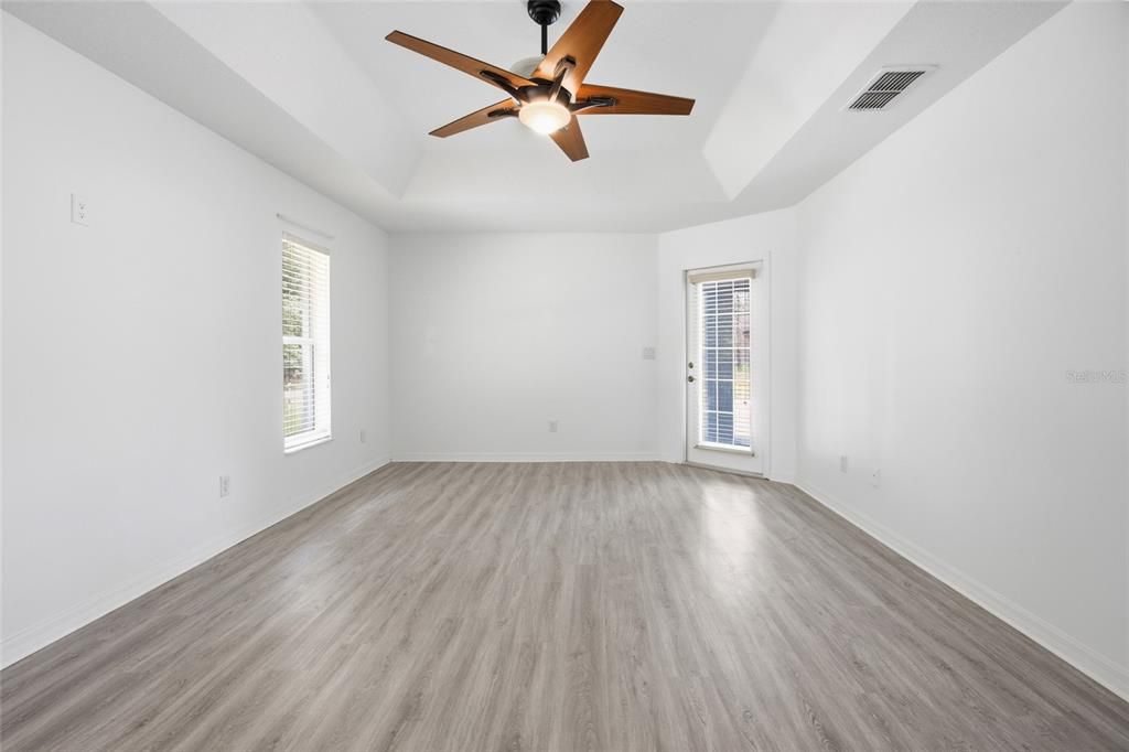 En Venta: $419,900 (3 camas, 2 baños, 2291 Pies cuadrados)