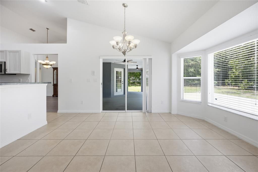En Venta: $419,900 (3 camas, 2 baños, 2291 Pies cuadrados)
