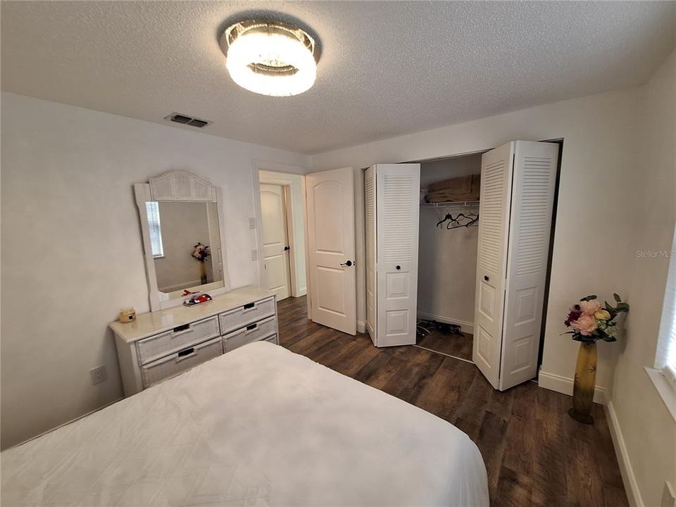 For Rent: $1,295 (2 beds, 2 baths, 960 Square Feet)