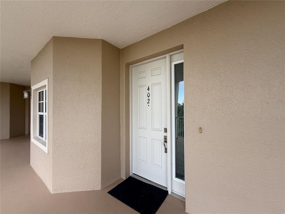 For Rent: $2,700 (2 beds, 2 baths, 1700 Square Feet)