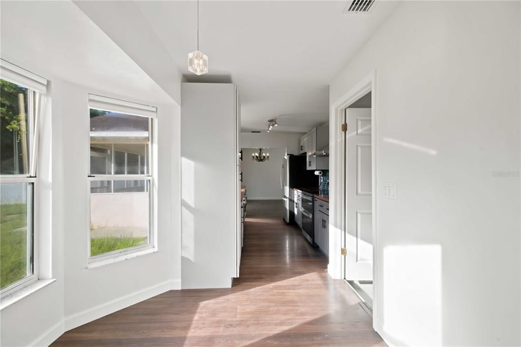 En Venta: $249,500 (3 camas, 2 baños, 1279 Pies cuadrados)