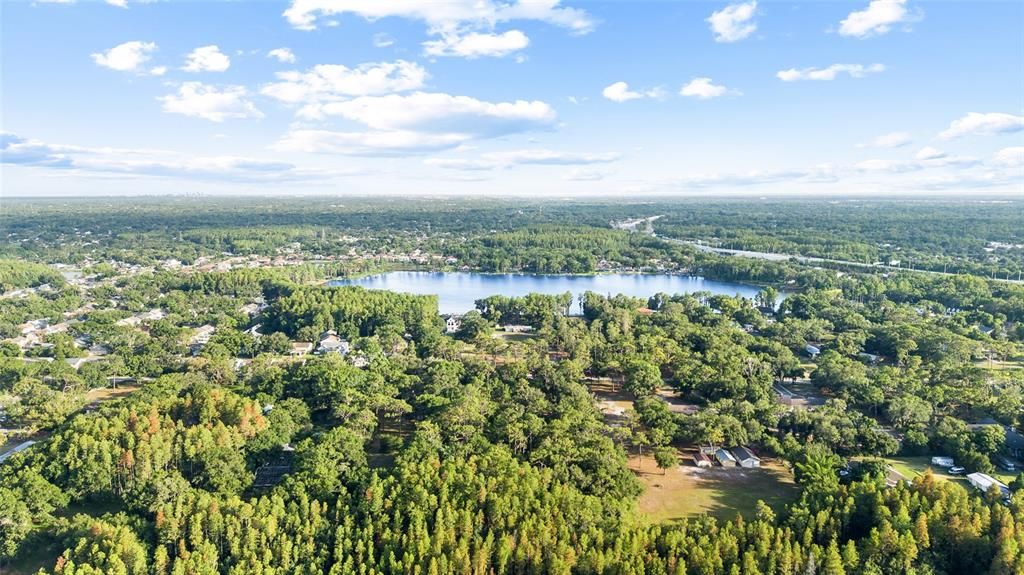 На продажу: $500,000 (5.04 acres)