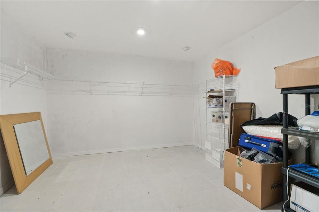 For Sale: $620,000 (5 beds, 3 baths, 3242 Square Feet)