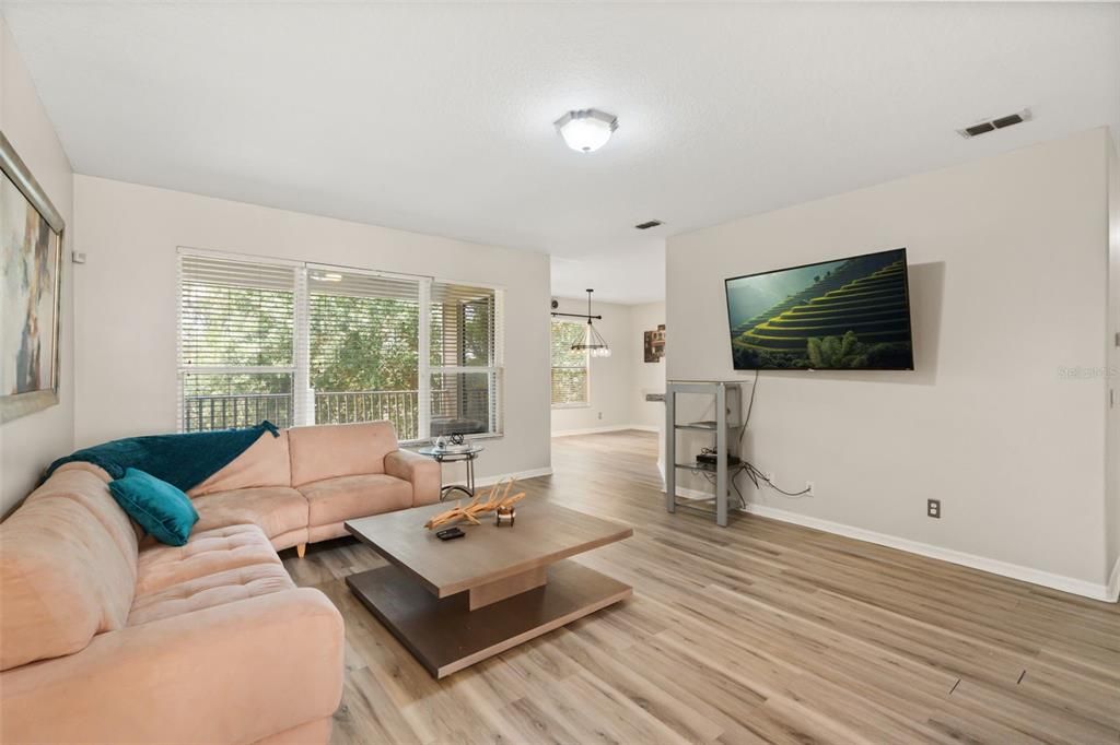 For Sale: $620,000 (5 beds, 3 baths, 3242 Square Feet)