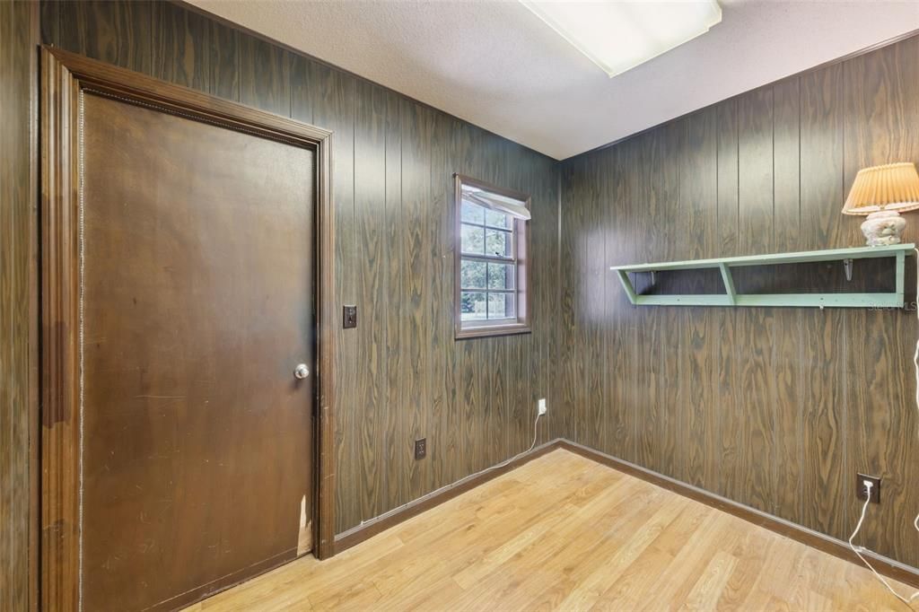 На продажу: $325,000 (3 спален, 2 ванн, 1562 Квадратных фут)