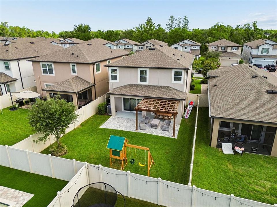 For Sale: $599,900 (4 beds, 3 baths, 2606 Square Feet)