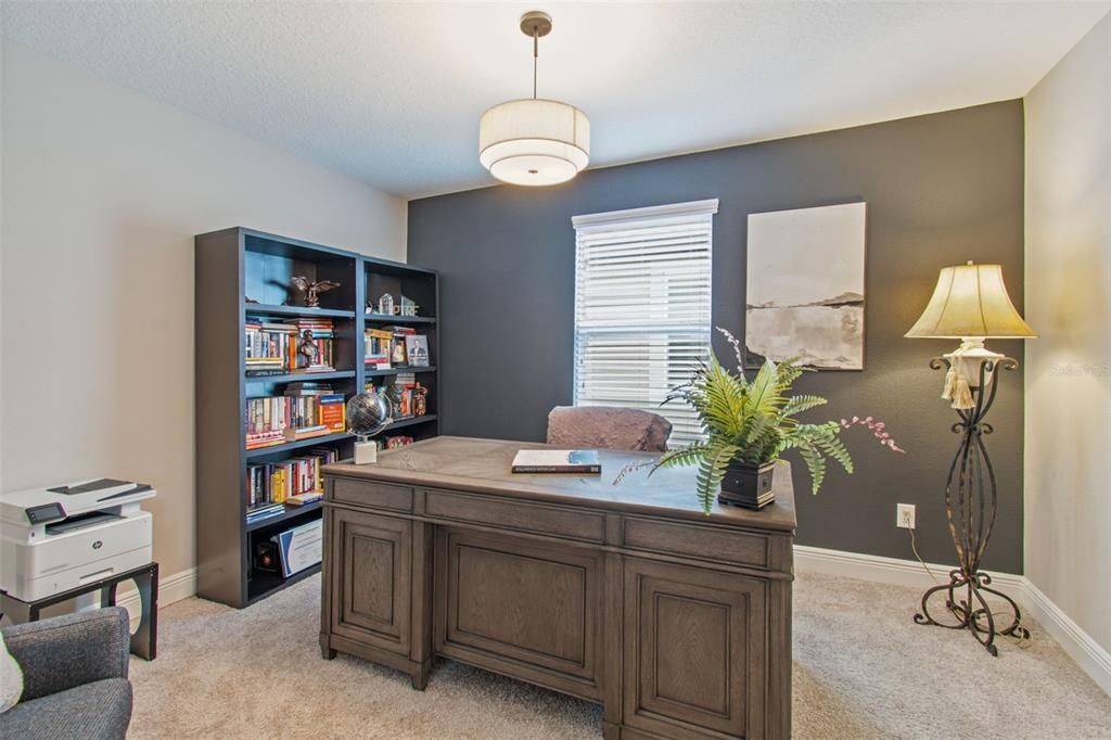 For Sale: $599,900 (4 beds, 3 baths, 2606 Square Feet)