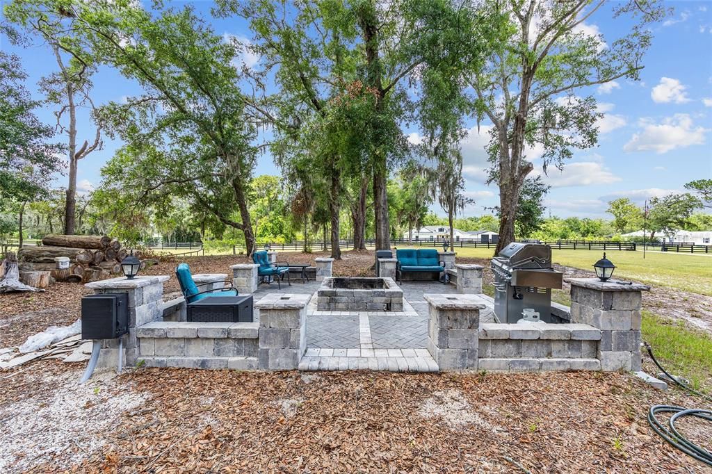 For Sale: $750,000 (4 beds, 2 baths, 2436 Square Feet)