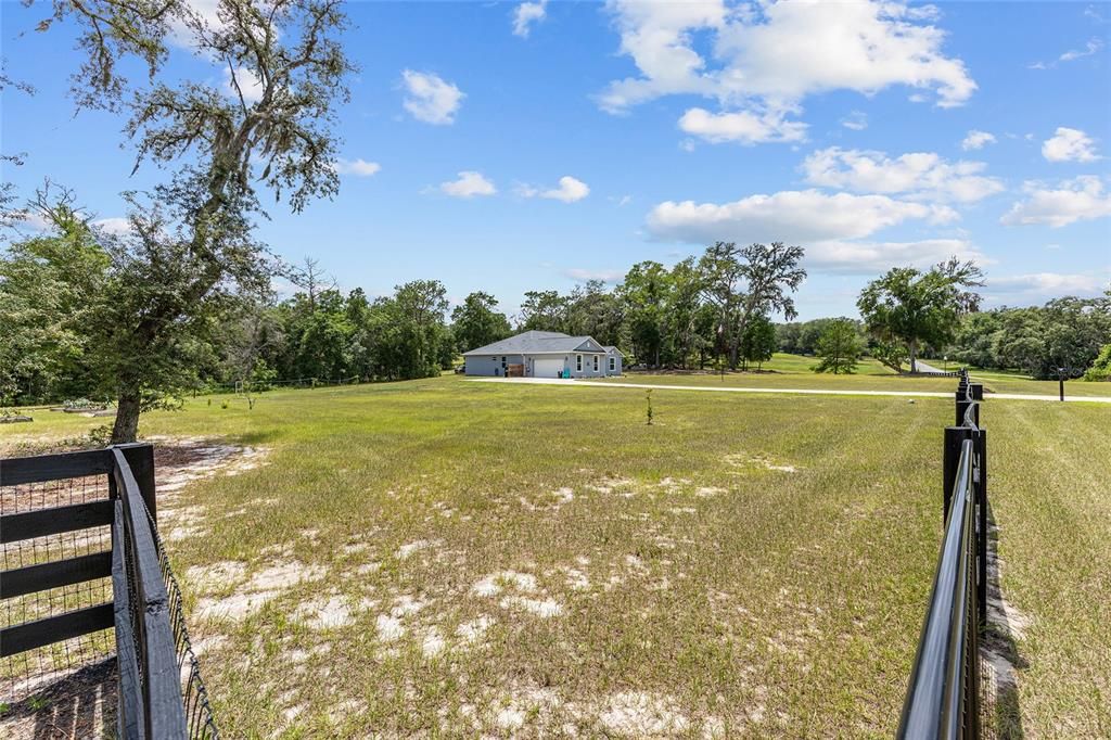 For Sale: $750,000 (4 beds, 2 baths, 2436 Square Feet)