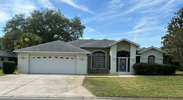 En Venta: $343,000 (3 camas, 2 baños, 2374 Pies cuadrados)