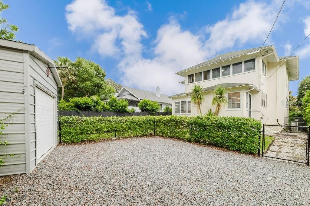 For Sale: $475,000 (3 beds, 1 baths, 1892 Square Feet)