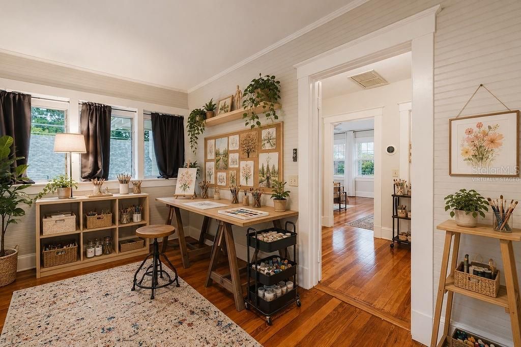 For Sale: $475,000 (3 beds, 1 baths, 1892 Square Feet)